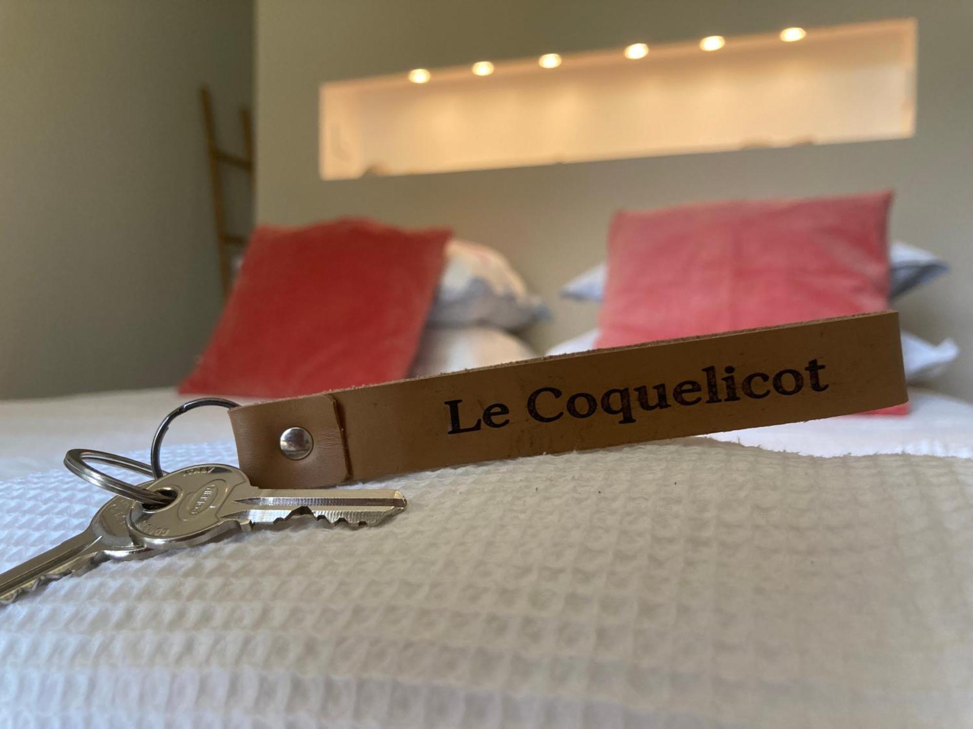 La Ferme Buissonniere Bed & Breakfast Bardou Exterior photo