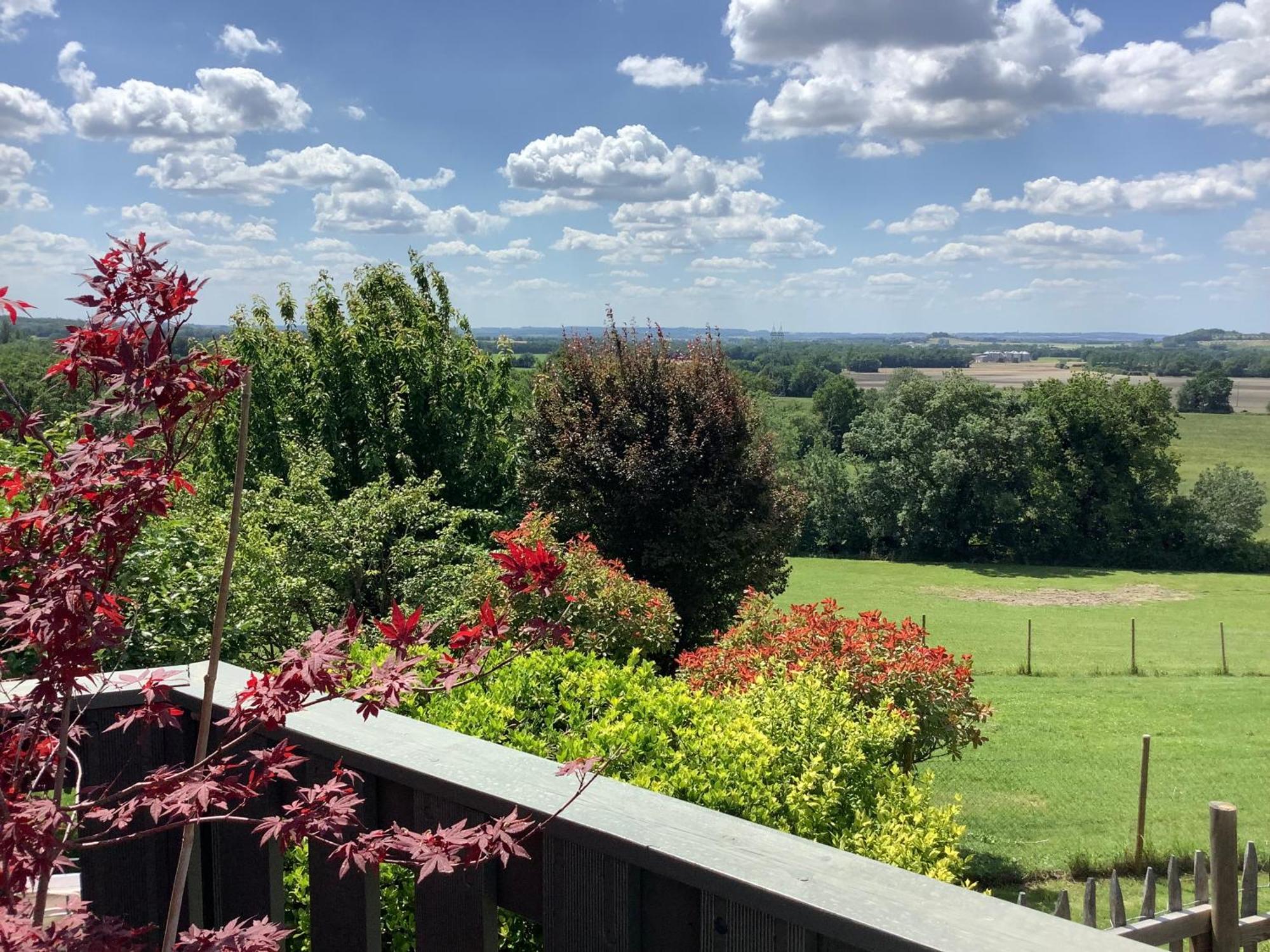 La Ferme Buissonniere Bed & Breakfast Bardou Exterior photo